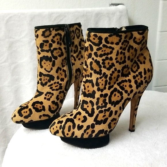 L.A.M.B. leopard print leather heels - Picture 10 of 10